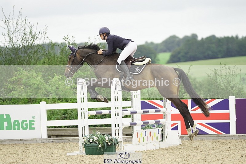 230728A-131136-02083 - Cls 9 85cm Amateur Quali