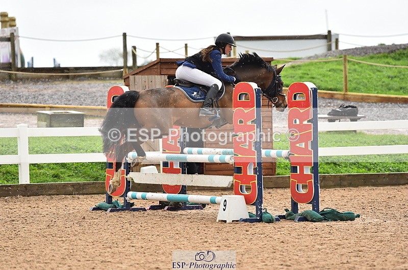 231028A-121130-01048 - Cls 3 Discovery & 90cm Open