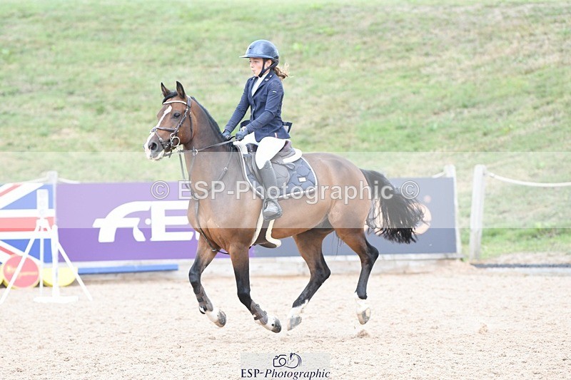 250807-134133-01262 - 90cm Round 2