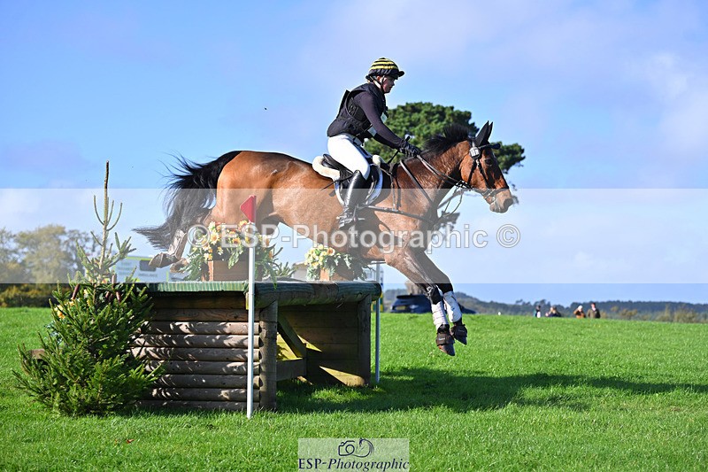 241025-110435-06653 - 008-Charlie.Piper-ZADOK.D