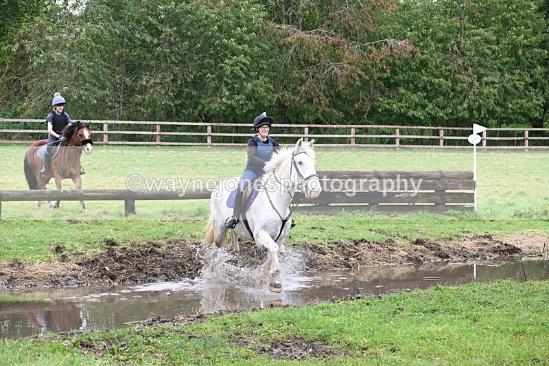 WJ6_7075 - Time at Photographer 13:06 to 13:23