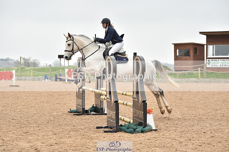 240331A-103040-00391 - 90cm First Round