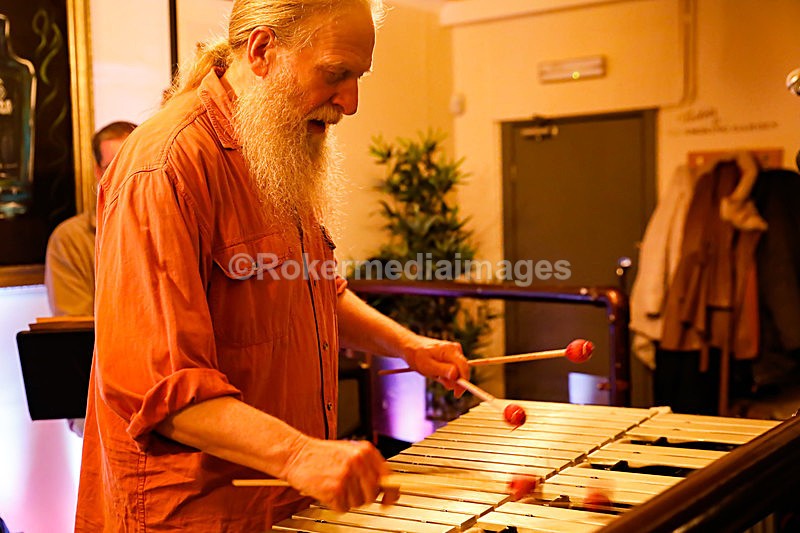  - Roger Beaujolais Italian Trio