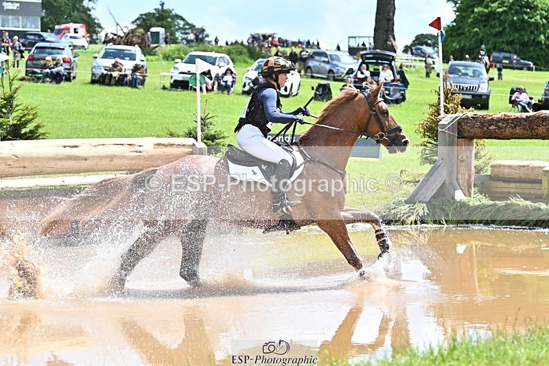 240526-122348-21971 - 411-NEFFECT_S-Kat_Raybould