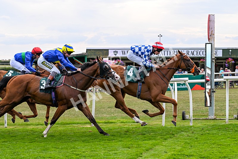 260826-Race 4-Niffler-3369 - Race 4 15:45 Hats Of Yorkshire Handicap