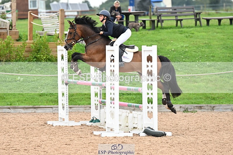 240907A-143839-02412 - Cls 4 Pony Big Team 95cm & 1.05m