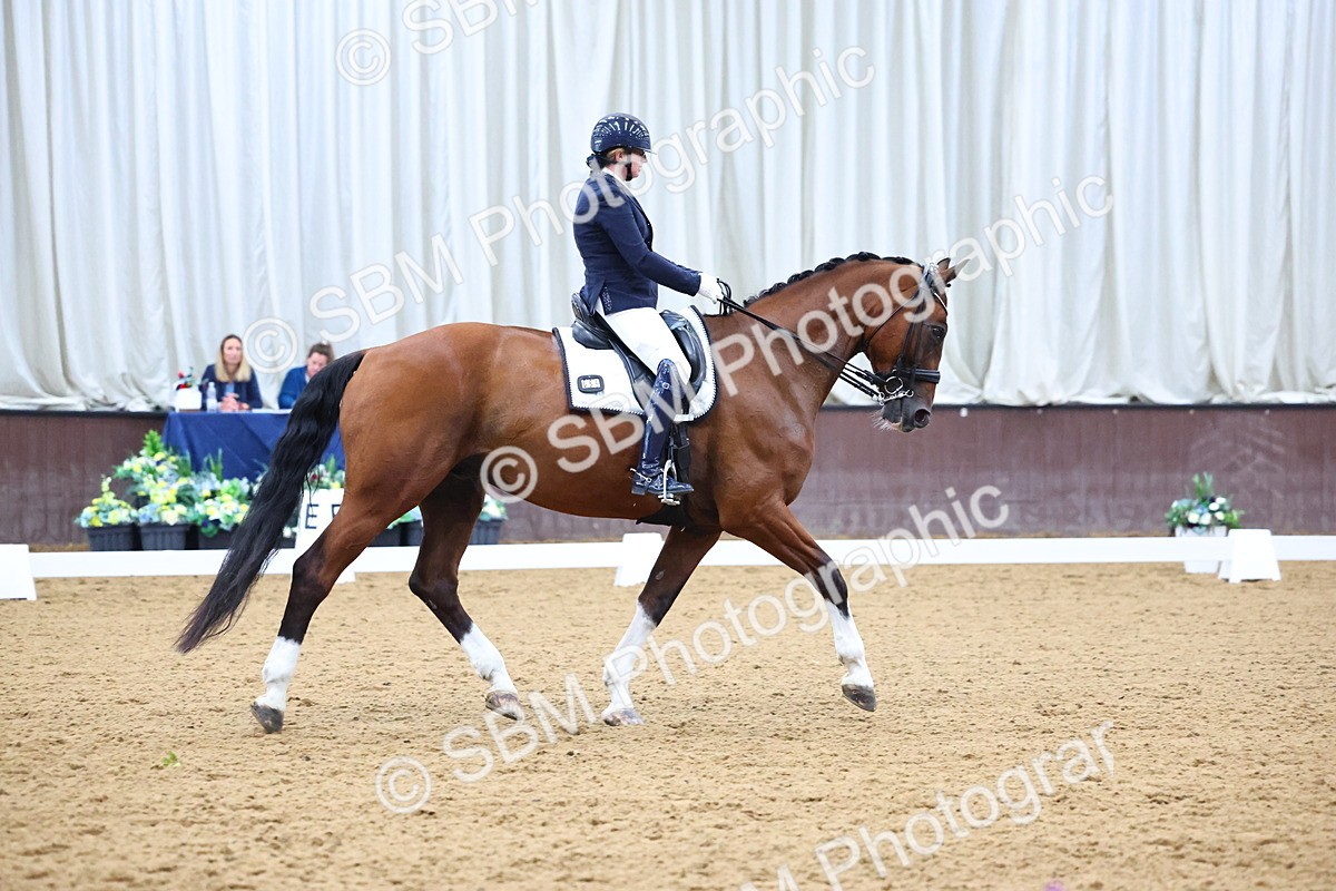 SBM_008504 - Class 8 - AM6 - 17.20-18.08