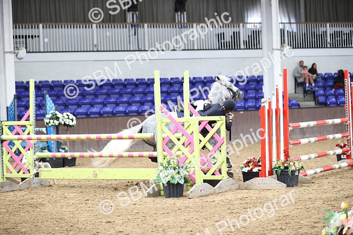 SBM_002799 - Class 13 - Blue Chip Pony Newcomers 1.00m Open