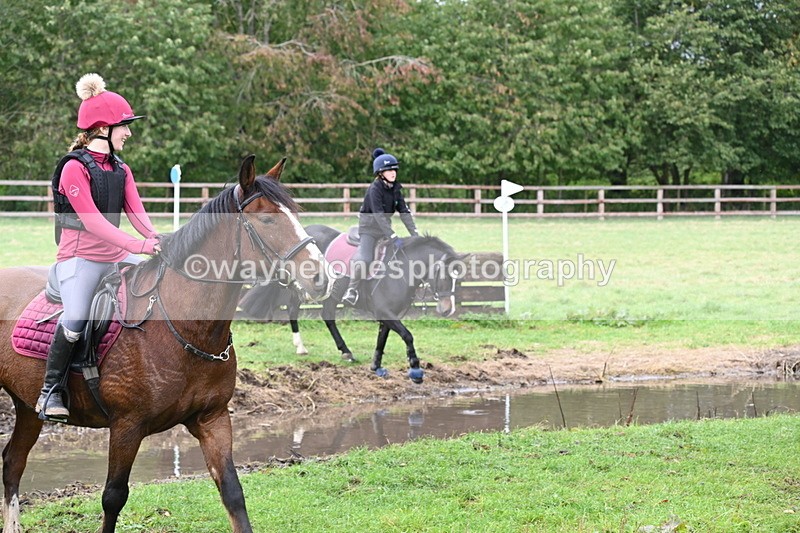 WJ6_5475 - Time at Photographer 12:31 to 12:40