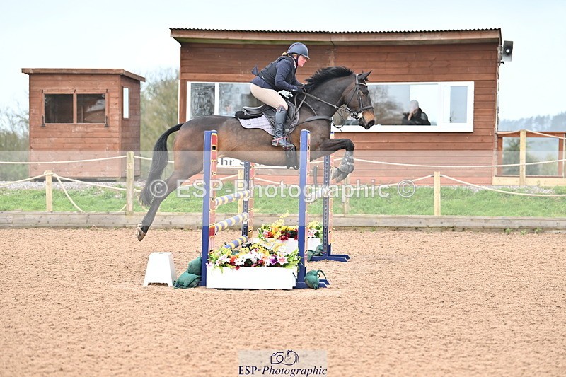 240405A-090715-00315 - Cls 1 Snr 1.05m & 1.10m