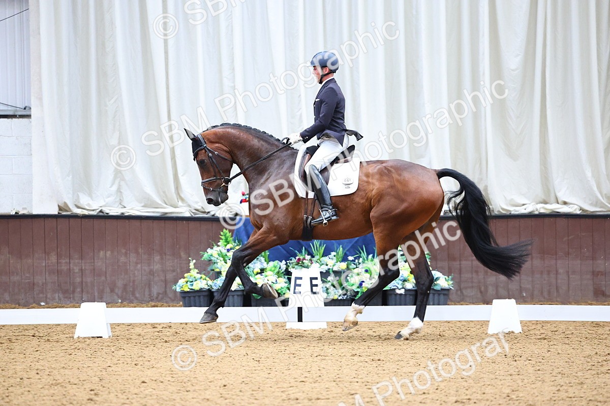 SBM_006108 - Class 5 - Novice 6 - 10.47-11.43