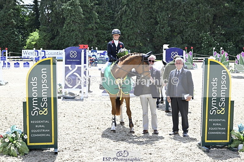 250525A-131659-17614 - Presentations Section B CCI 3 Star Long