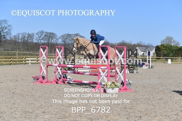 BPP_6782 - CLASS 14 SUN Springboard 128cm/ 138cm Restricted Handicap