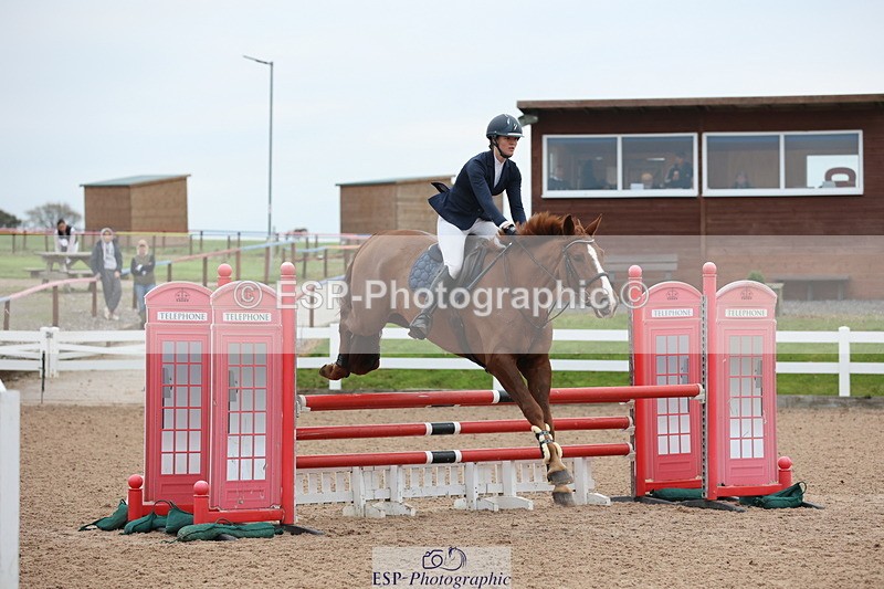 241101A-080027-00010 - FRI Cls 2 British Novice and 90cm Open