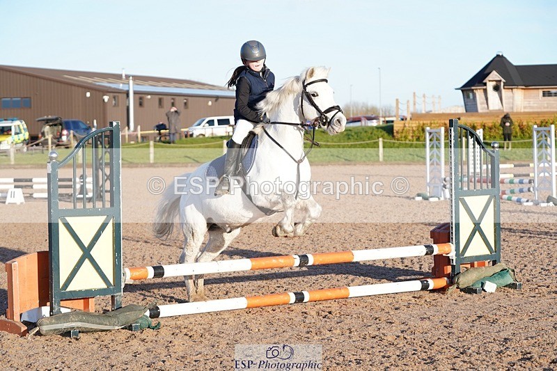 250125-101640-00927 - Clear Round 40cm and 50cm