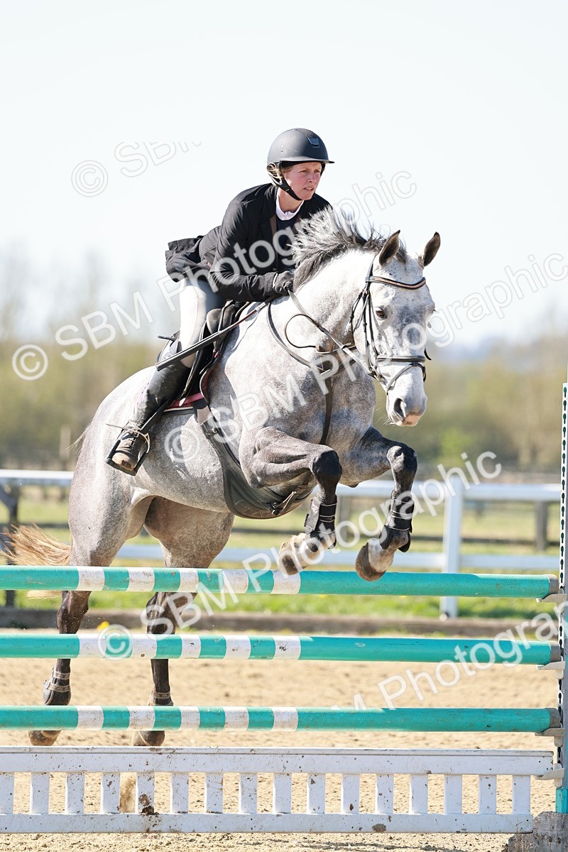 SBM_004607 - Class 17 - Senior Newcomers - 1.10m