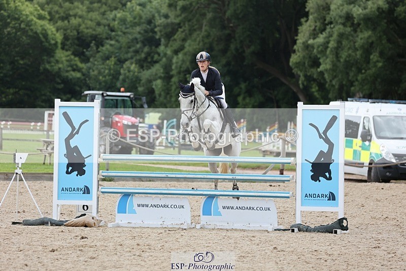 240711-122455-27070 - Cls 122 1.10m Amateur Quali