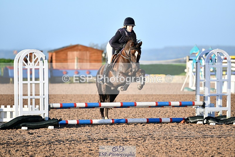 241026A-085952-00344 - SAT Cls 19 Clear Round 50cm