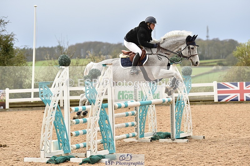 240327A-132756-00561 - Cls 4 Newcomers and 1.10m Open