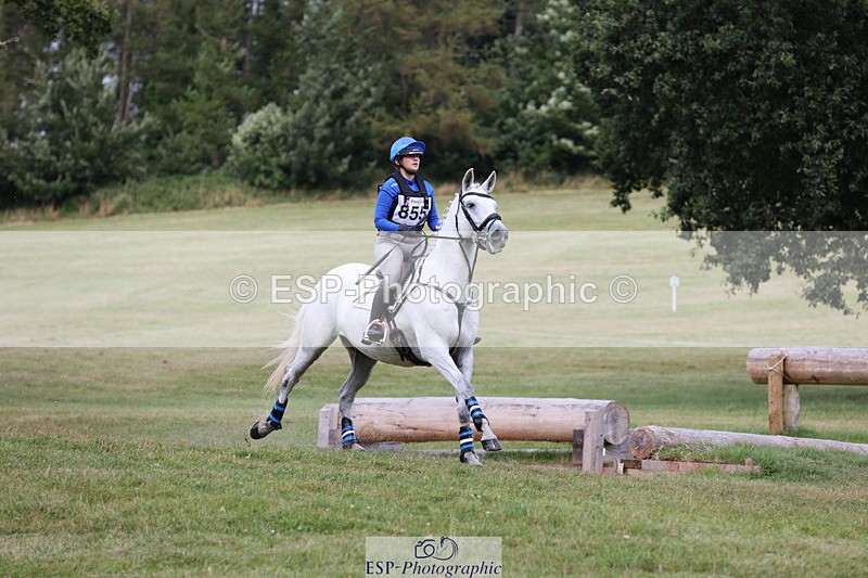 240825X-141650-34610 - 80cm XC 14.30 to 15.30