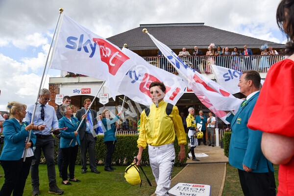 yr20082022r4-81 - Race 4 3.35pm Sky Bet Ebor