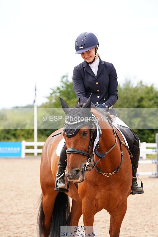 240803A-142748-08495 - Cls 38 1.05m Amateur Qualifier