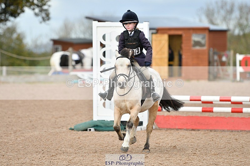 251026-100100-02012 - Cls 18+19+20 50cm Clear Round and 60cm Club and Schools