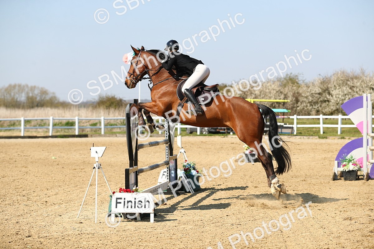 SBM_001219 - Class 4 - Senior Newcomers - 1.10m