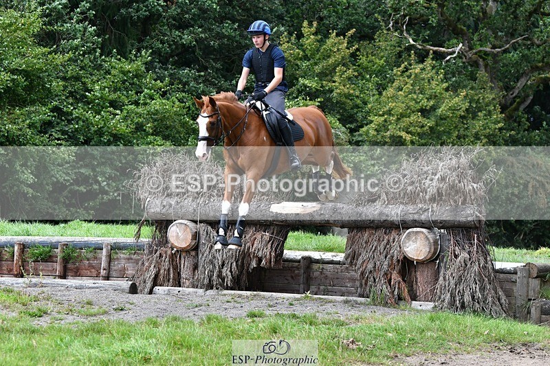 230817-133624-02936 - Abbie's 1st Group - XC