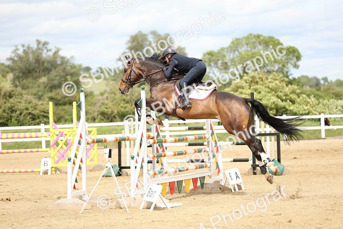 SBM_001308 - Class 5 - Senior Foxhunter - 1.20m