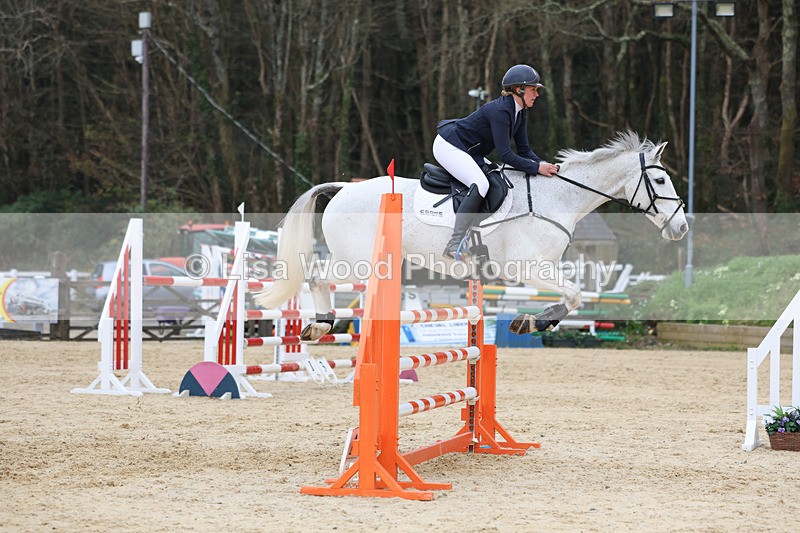 3E7A7564 - Class 8: Senior Newcomers/1.10m open