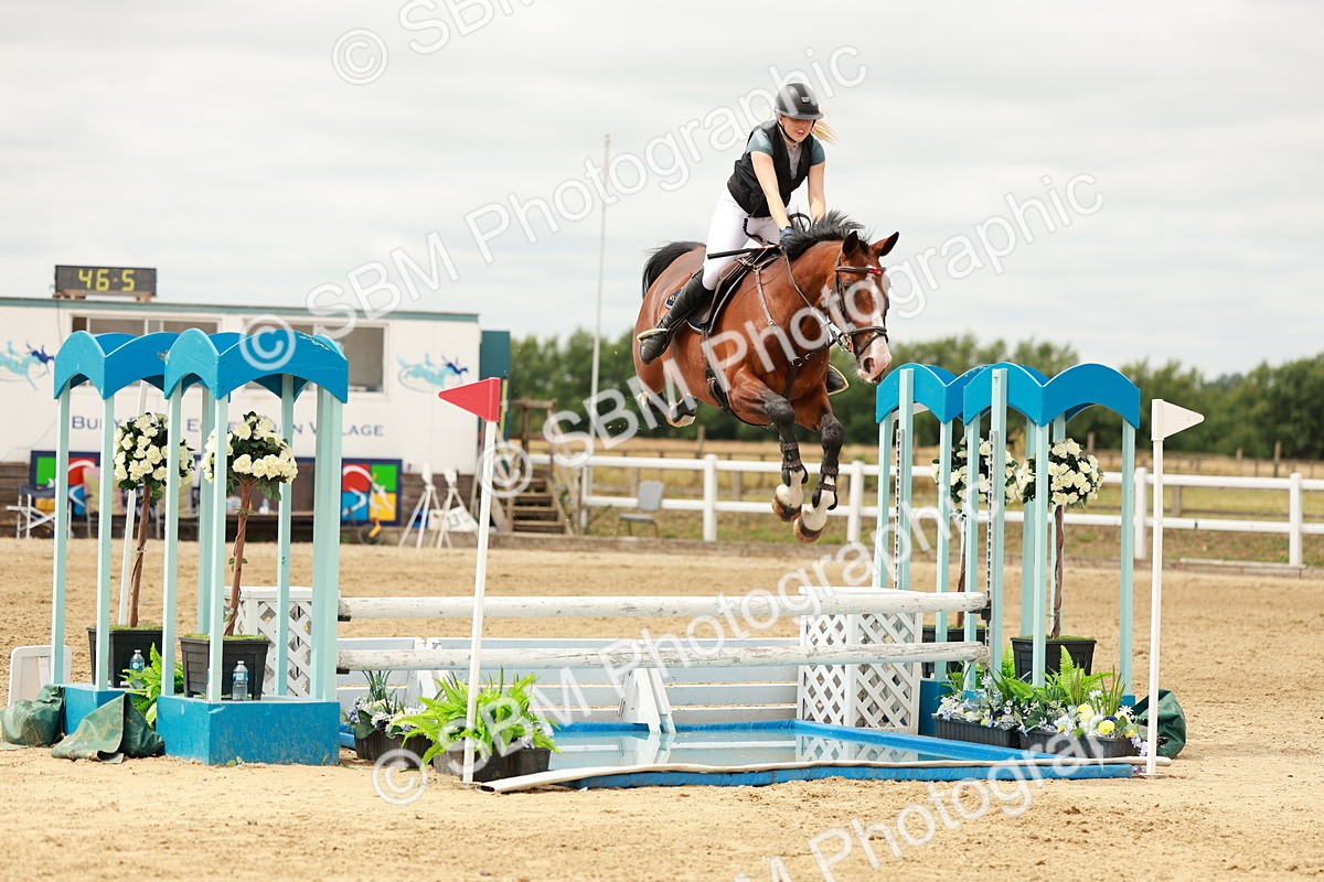 SBM_018088 - Class 21 - Senior Newcomers Championship 2d Rd