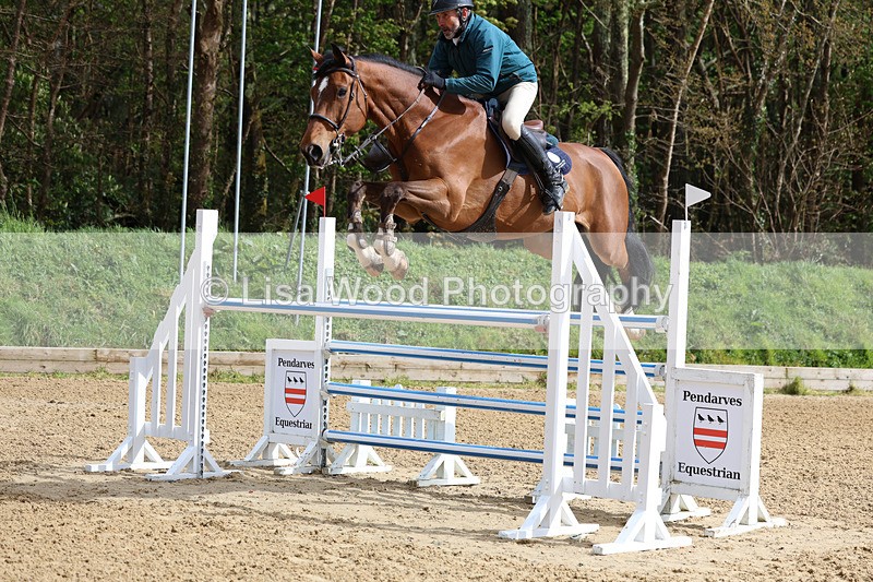 3E7A2439 - Class 9: Senior 1.30m open