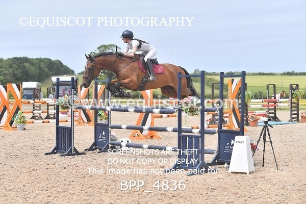 BPP_4836 - CLASS 7 Senior Foxhunter/ 1.20m Open