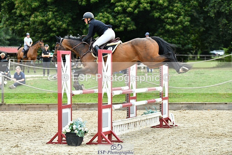 230712-175907-25647 - Cls 57 Newcomers & 1.10m Open