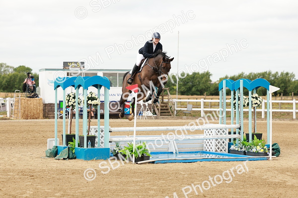 SBM_017281 - Class 21 - Senior Newcomers Championship 2d Rd