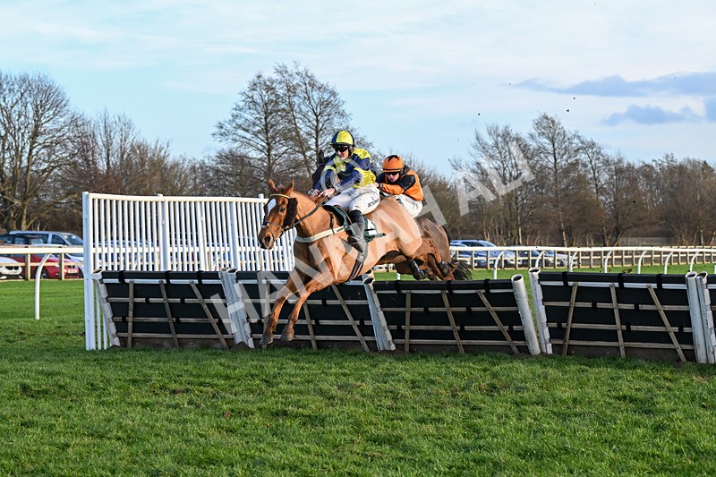 010124-Race 4-Justus-1120 - Race 4