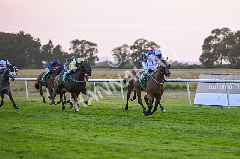 160824-Race 7-Utilis-9930 - Race 7