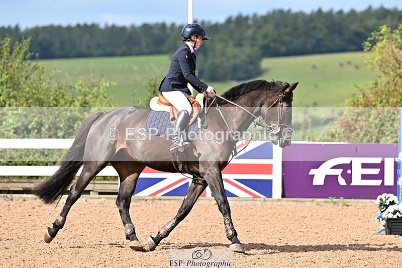 240912A-112227-01169 - Cls 9 Snr Discovery and 1m Open