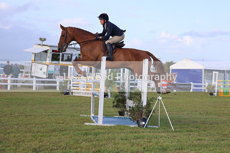 3E7A4995 - Class C1: Showjumping Senior Newcomers/1.10m open