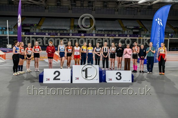 CEREL-817063 - Track Female Set Two