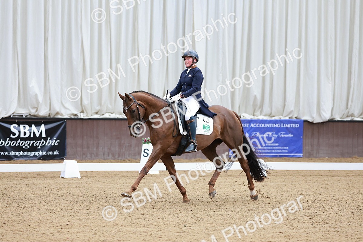 SBM_015577 - Class 5 - FEI INT II - 15.48-17.00