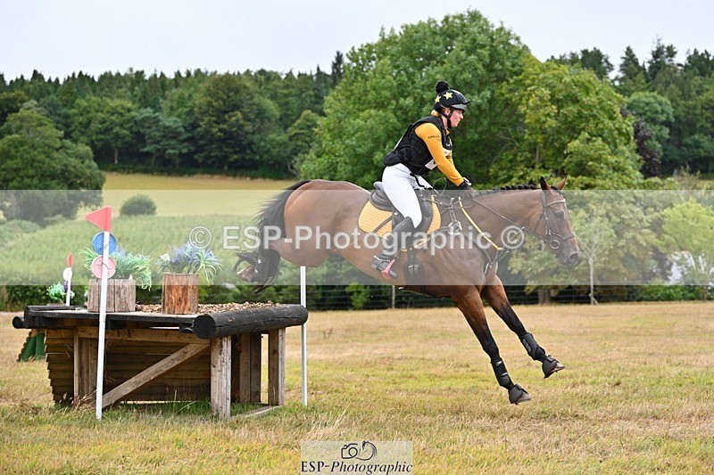 250803A-125405-13536 - M-565-Aimee.Bickley-LA.BASS