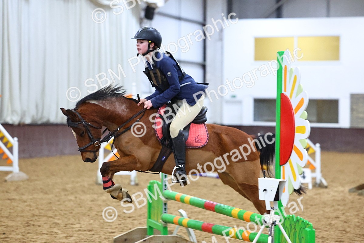 SBM_001931 - Class 4 - Festive Fences - 70cm