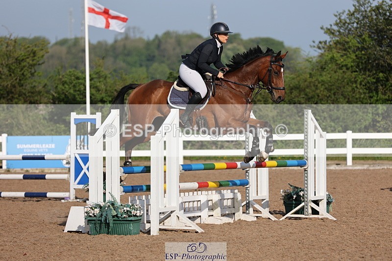 240510A-082755-04236 - Cls 13 British Novice and 90cm Open
