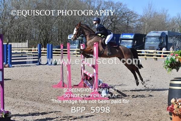 BPP_5998 - CLASS 5 SAT Pony Foxhunter/ 1.10m Open