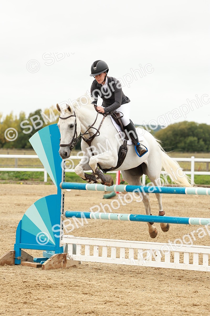 1I0A7723 - Class 4 - Senior Newcomers 1.10m