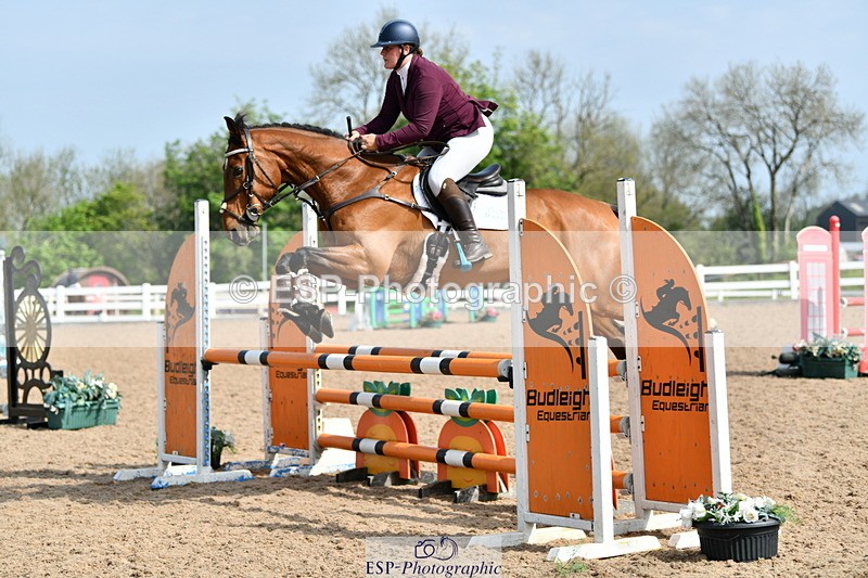 240511A-101555-11477 - Cls 28 95cm National Am Quali