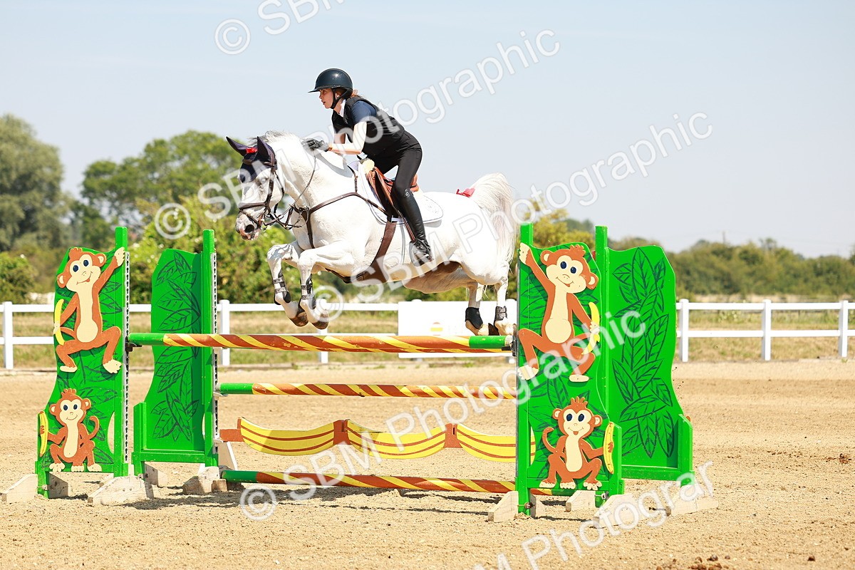 SBM_001903 - Class 5 - Senior Foxhunter - 1.20m