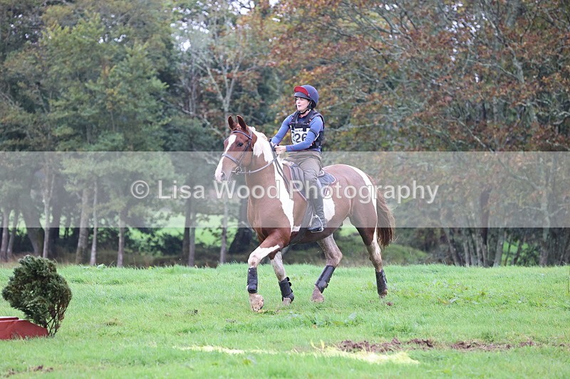 JPP_5219 - Class 2:  70cm: Zig Zag